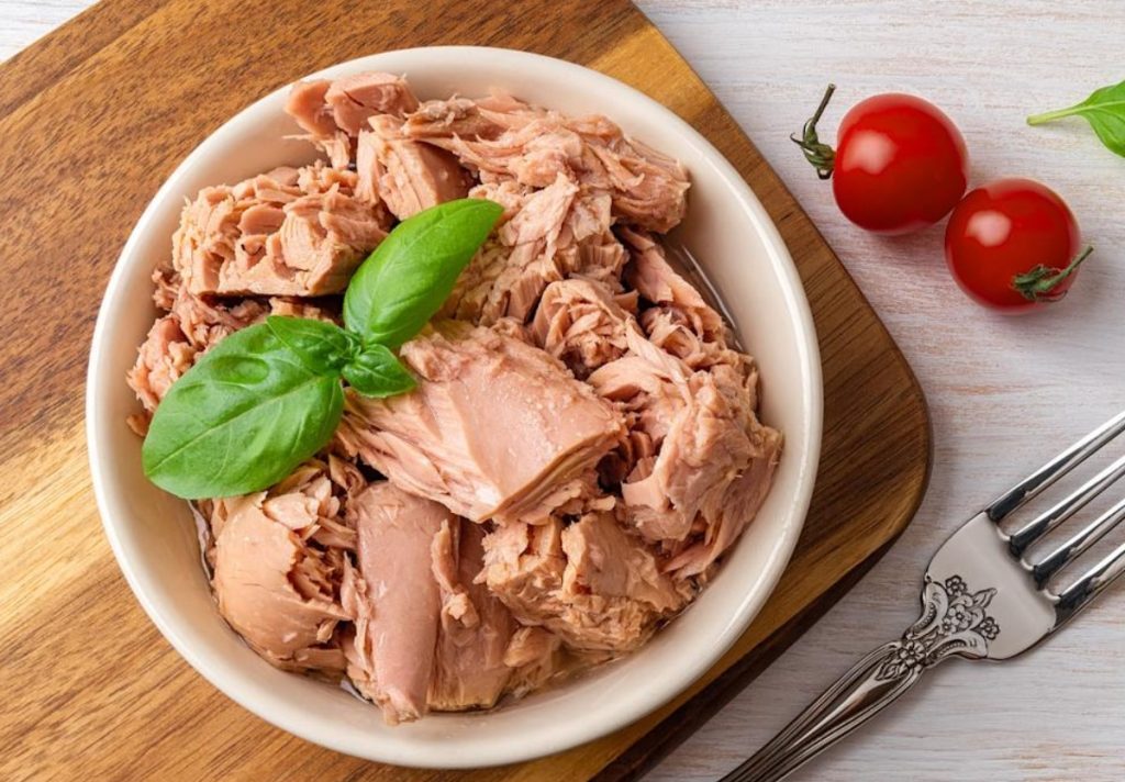 Tudo o que precisa realmente saber sobre o atum enlatado