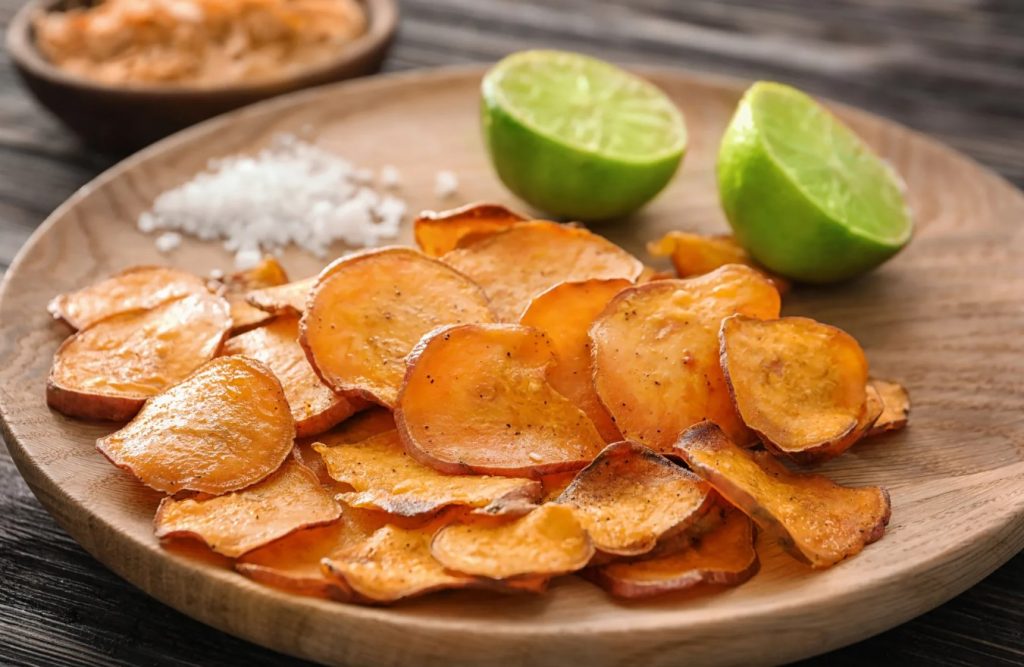 Um lanche ideal para quem tem problemas cardíacos e idosos. Tem poucas calorias, mas é rico em potássio e magnésio