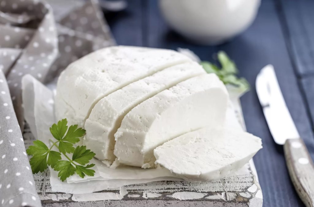 Deite fora os queijos caros: como fazer com leite e limão um sabor que conquistará até os mais exigentes