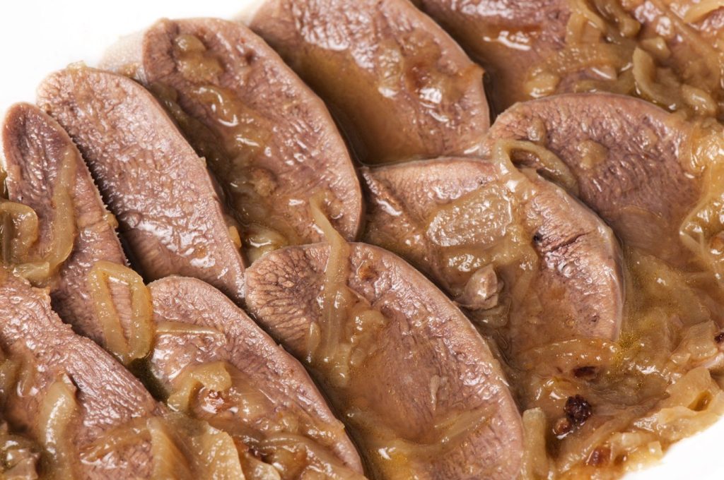 Uma carne tenra e deliciosa em pouco tempo: como cozinhar língua de boi?