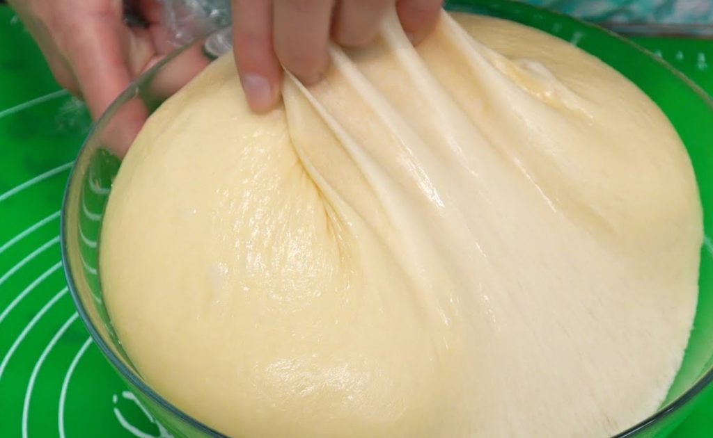 Este ingrediente secreto vai transformar a sua massa numa nuvem: nunca vai adivinhar o que é