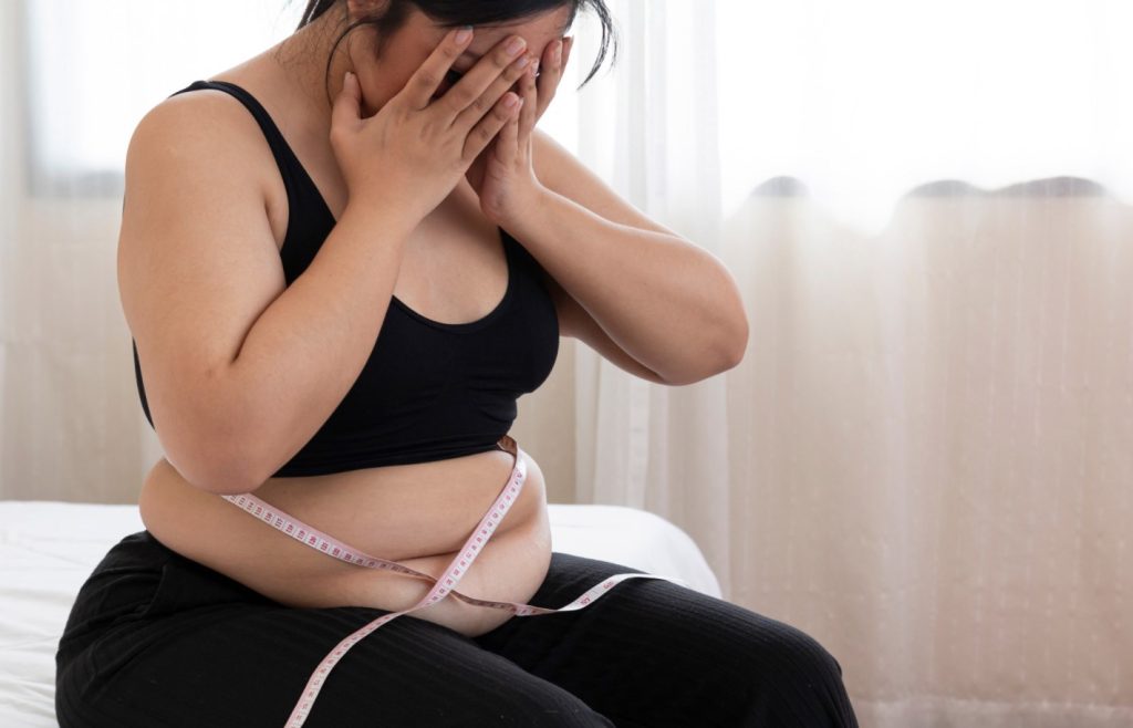 Está a perder peso e não vê resultados? Sete sinais de que a dieta está a fazer mais mal do que bem