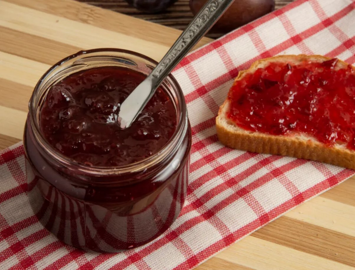 Esta fruta pode ser comprada por alguns euros: com ela dá para fazer a mais deliciosa compota caseira, eis a receita.