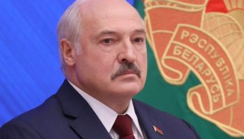 Lukashenka contou como privou a Bielorrússia de alguns por cento do PIB para que o avião da Ryanair com o «funcionário dos serviços secretos bielorrussos» pudesse aterrar em Minsk