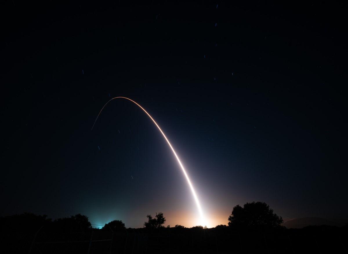 Trump está decidido: os testes com armas nucleares começarão nos próximos dias